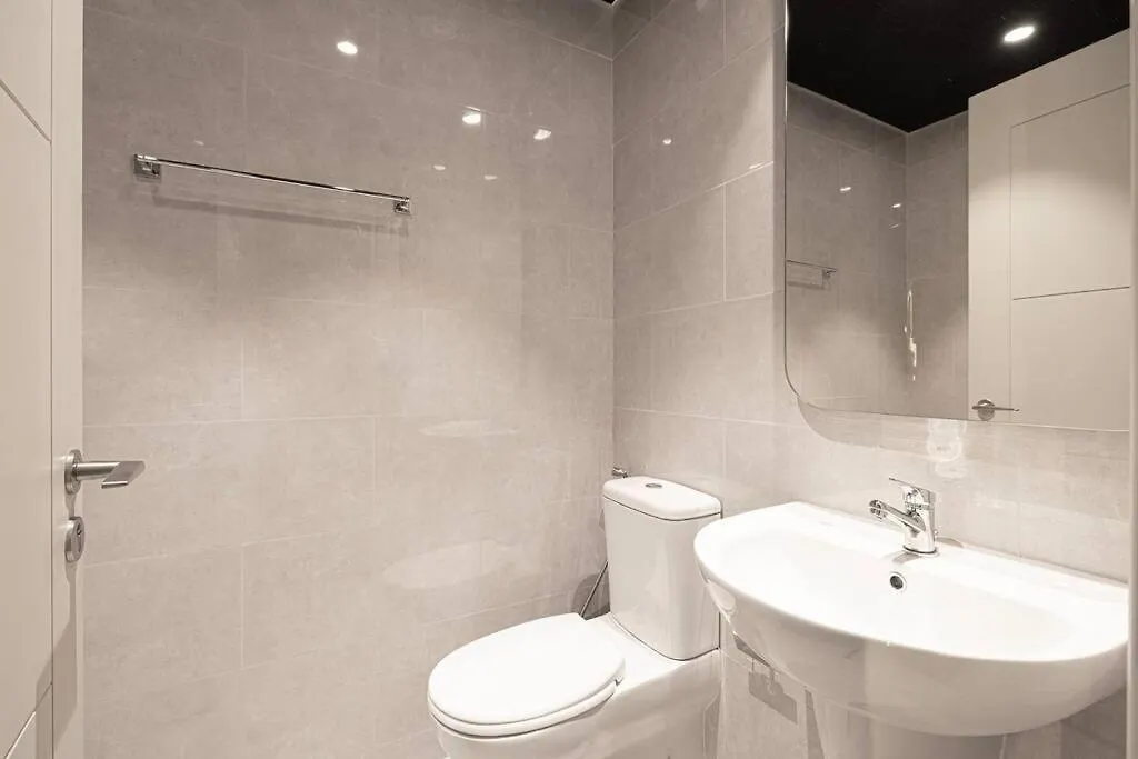Apartament Kabene Exotics Number One In Downtown Dubaj